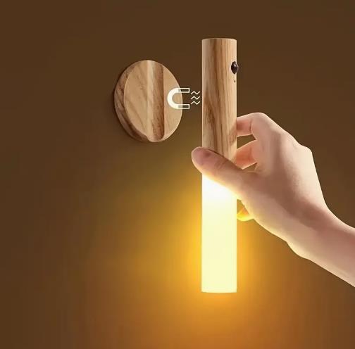 Luz LED de Pasillo Color Madera